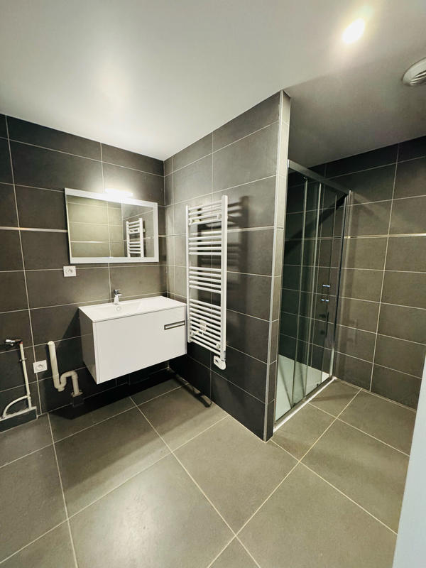 Appartement - 57 m² - 3 pièces