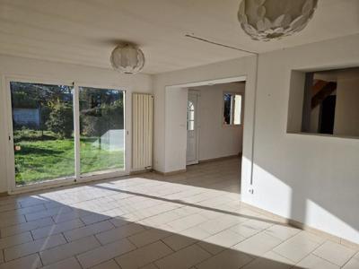 Maison - 108 m² - 5 pièces