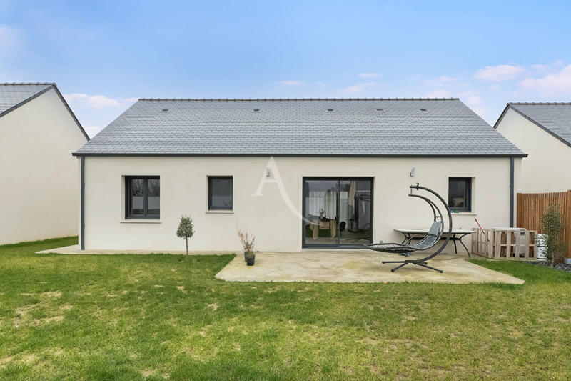 Maison - 85 m² - 4 pièces