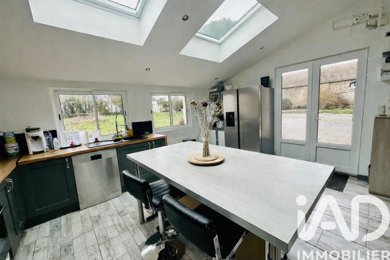 Maison - 97 m² - 4 pièces