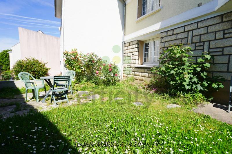 Maison - 179 m² - 5 pièces