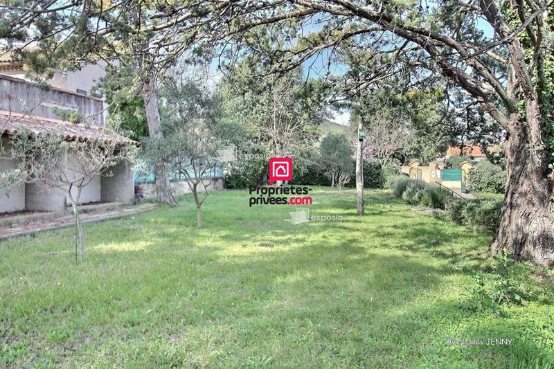 Terrain constructible - 470 m²