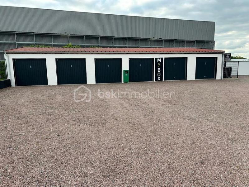 Bureau - 750 m² - 19 pièces