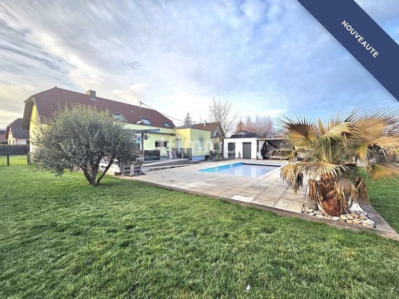 Maison - 198 m² - 7 pièces