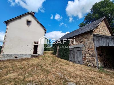 Maison - 136 m² - 8 pièces