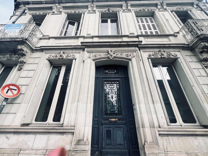 Maison bourgeoise - 170 m² - 5 pièces