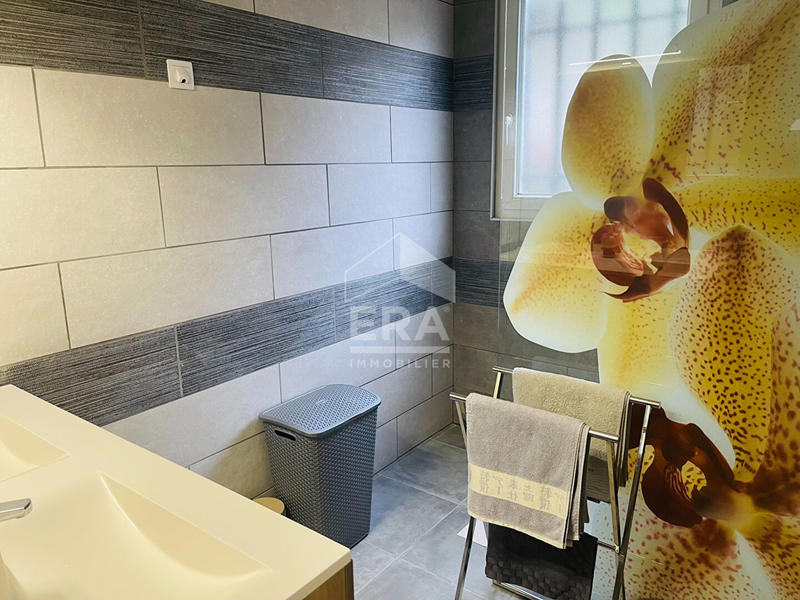 Maison - 136 m² - 5 pièces