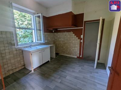 Maison - 60 m² - 4 pièces
