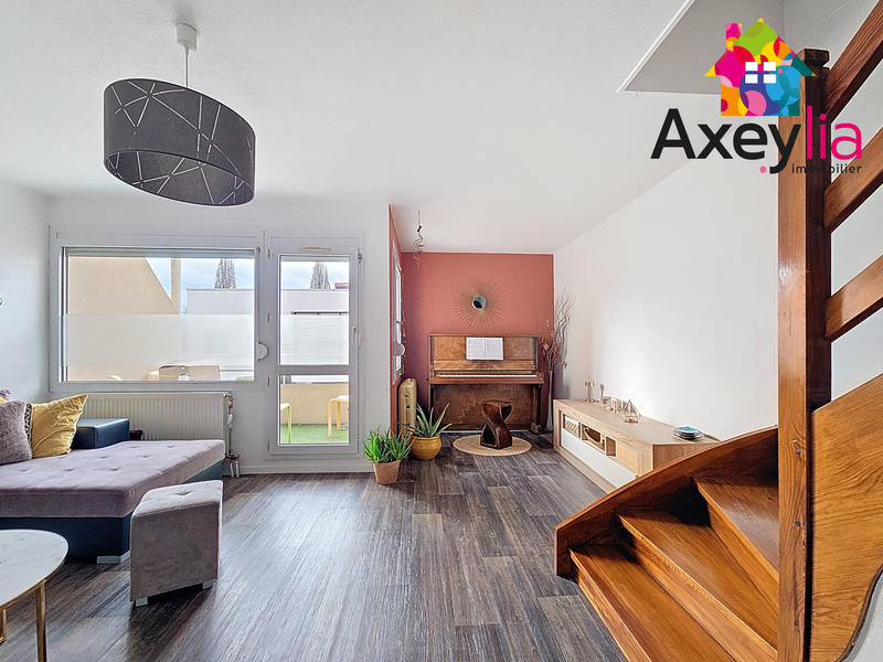 Triplex - 100 m² - 5 pièces