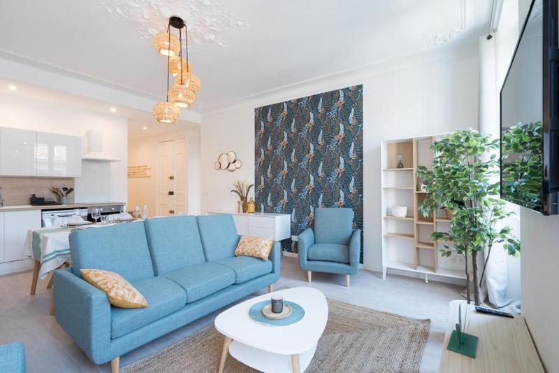 Appartement - 107 m² - 6 pièces