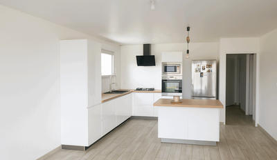 Maison - 102 m² - 4 pièces