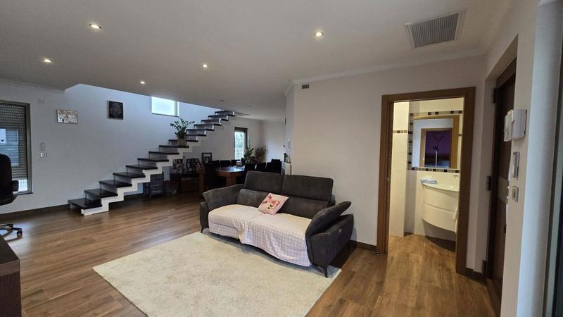 Villa - 130 m² - 5 pièces