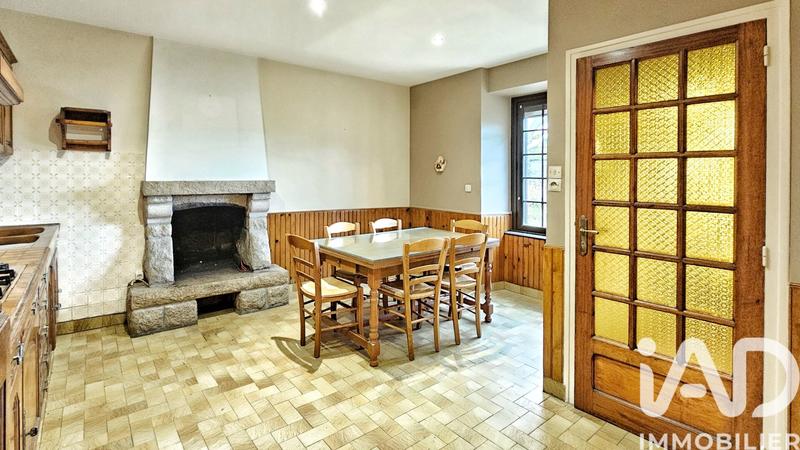 Maison - 164 m² - 8 pièces