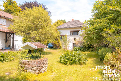 Maison - 340 m² - 15 pièces