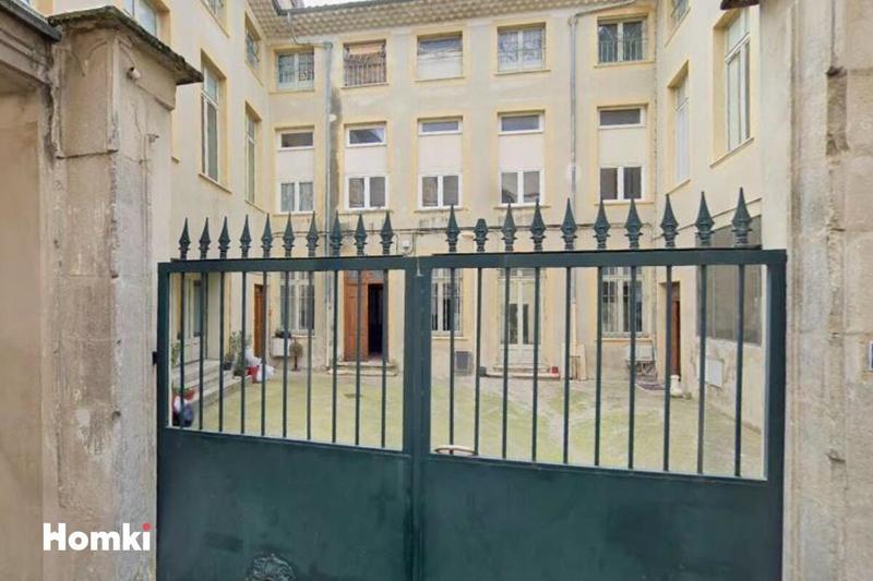 Immeuble - 966 m² - 46 pièces