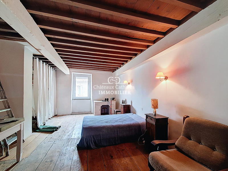 Maison ancienne - 193 m² - 7 pièces