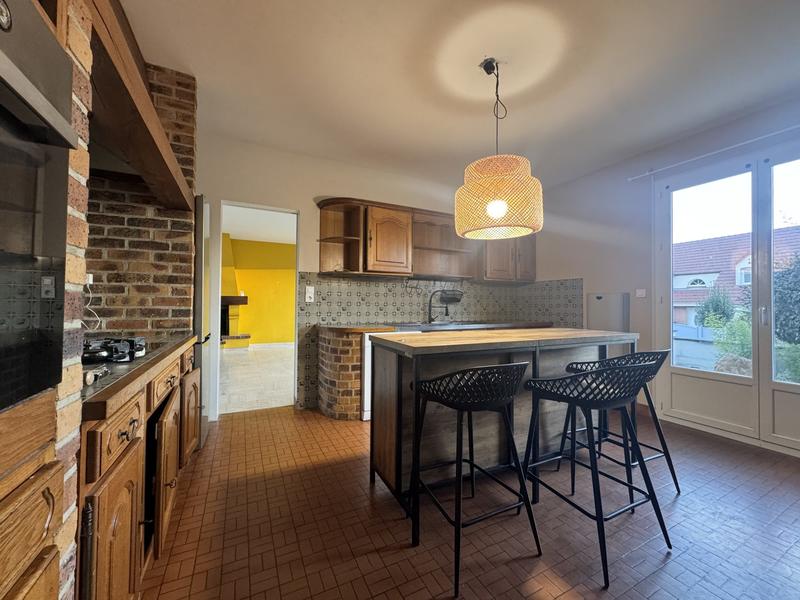 Maison - 163 m² - 6 pièces