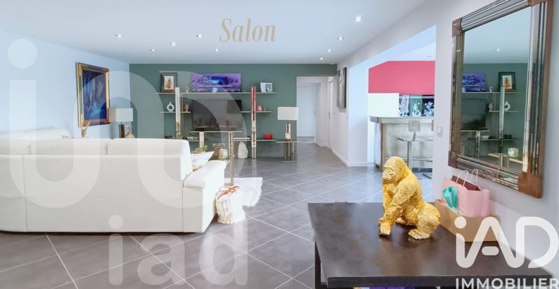 Maison de maîtres - 275 m² - 8 pièces