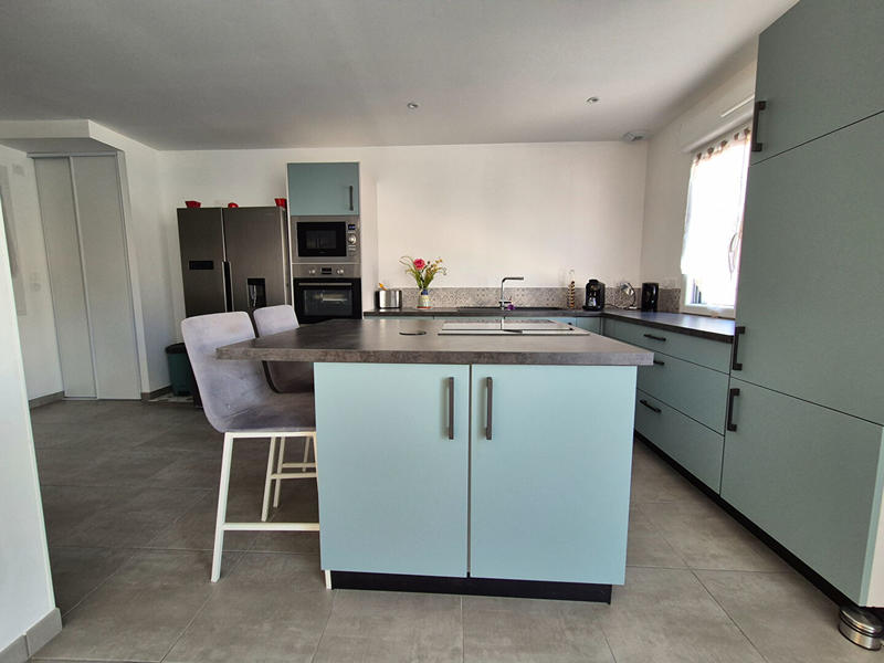 Maison - 83 m² - 4 pièces