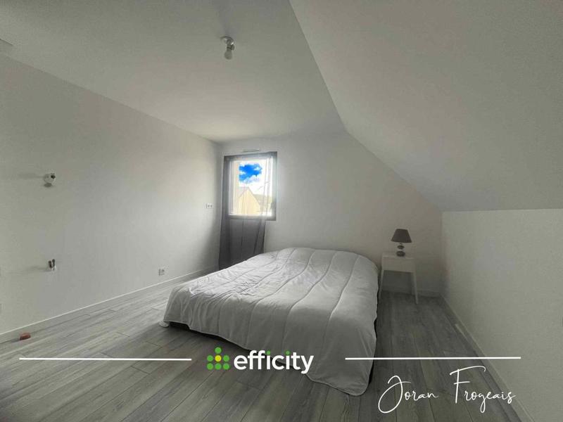 Maison - 137 m² - 8 pièces