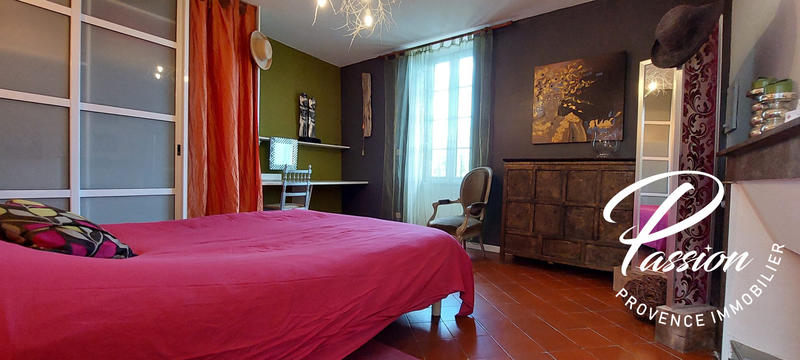 Mas - 190 m² - 6 pièces