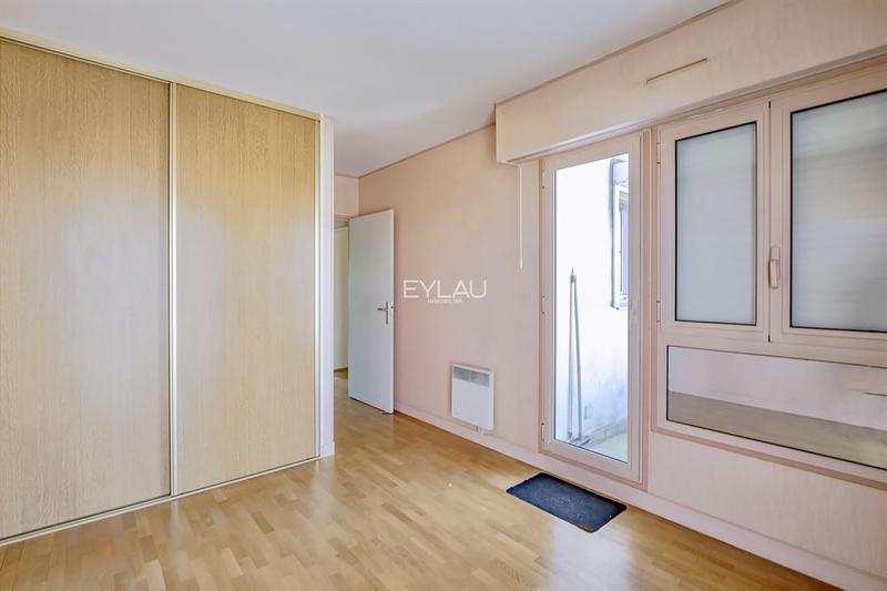 Appartement - 79 m² - 3 pièces