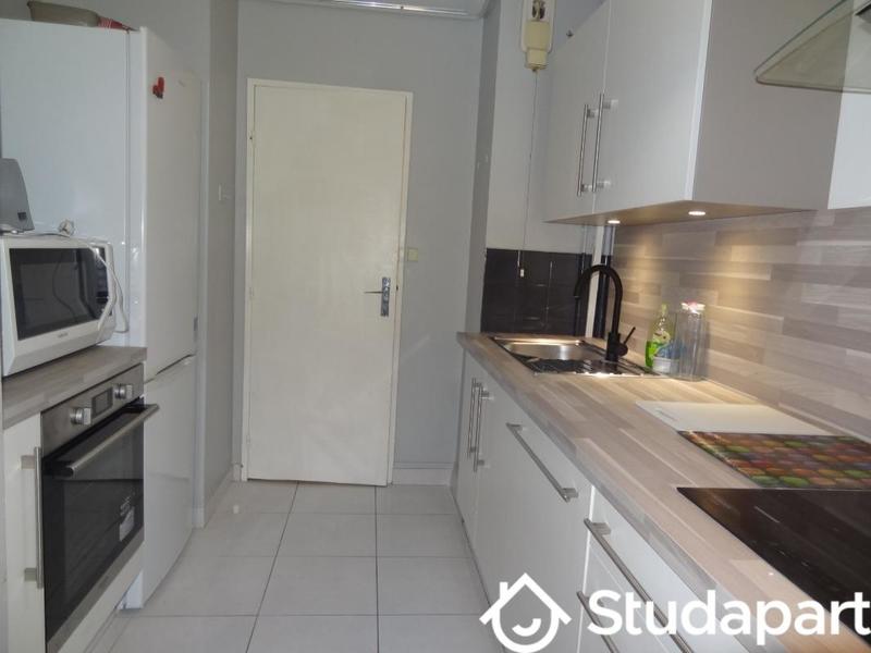 Chambre - 14 m² - 1 pièce