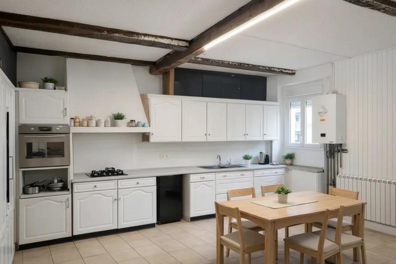 Maison de ville - 180 m² - 6 pièces