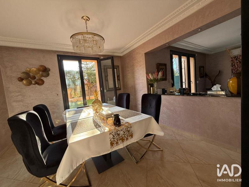 Maison - 150 m² - 6 pièces