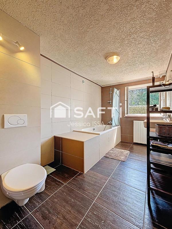 Maison - 106 m² - 4 pièces