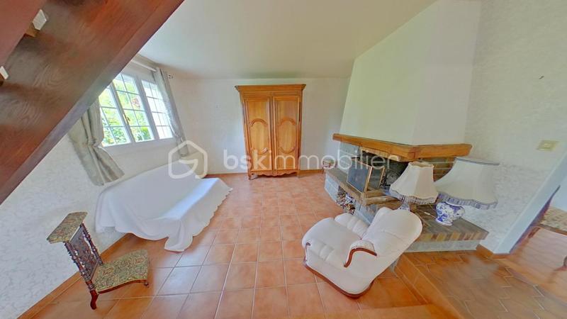 Maison traditionnelle - 140 m² - 5 pièces