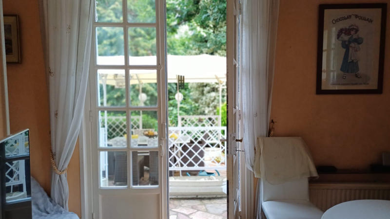 Maison - 210 m² - 6 pièces