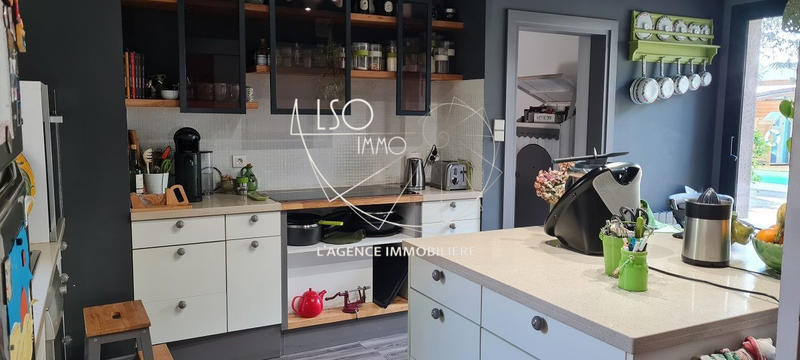 Villa - 255 m² - 7 pièces