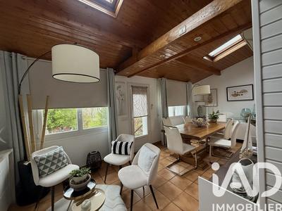 Maison - 120 m² - 6 pièces