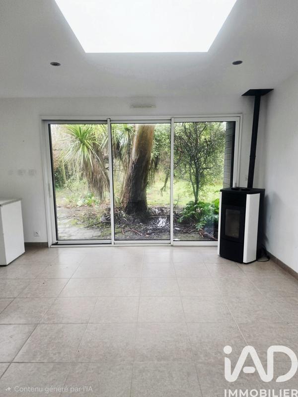 Maison - 94 m² - 4 pièces