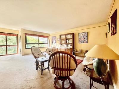 Appartement - 131 m² - 5 pièces