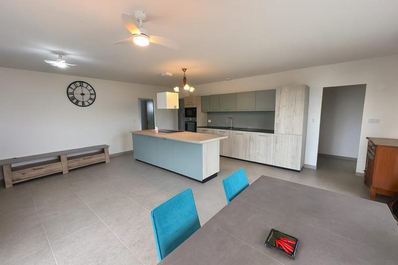 Maison - 93 m² - 3 pièces