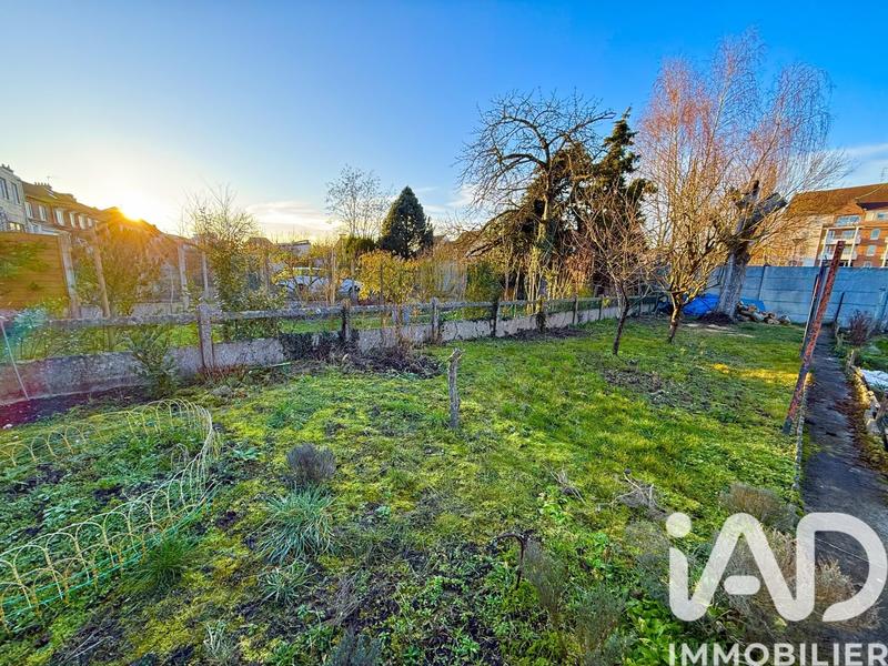 Maison de ville - 136 m² - 6 pièces