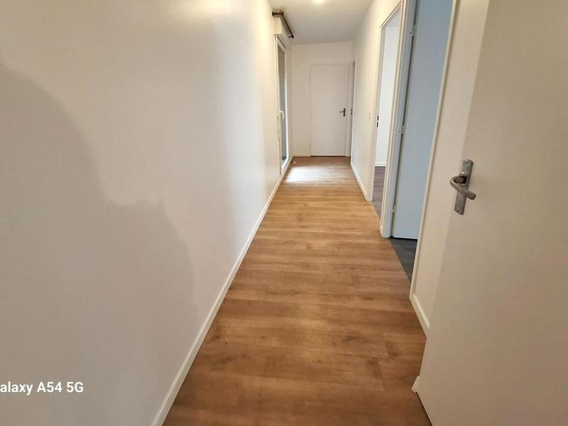 Appartement - 95 m² - 5 pièces
