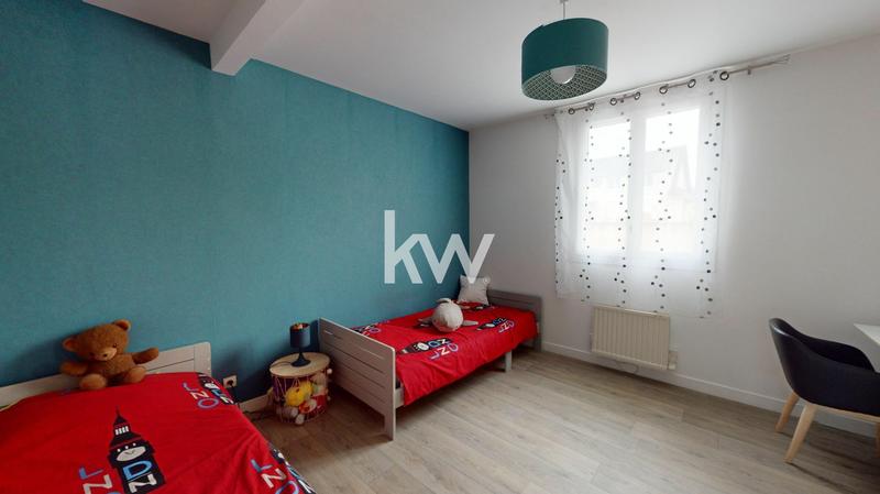 Maison - 156 m² - 7 pièces