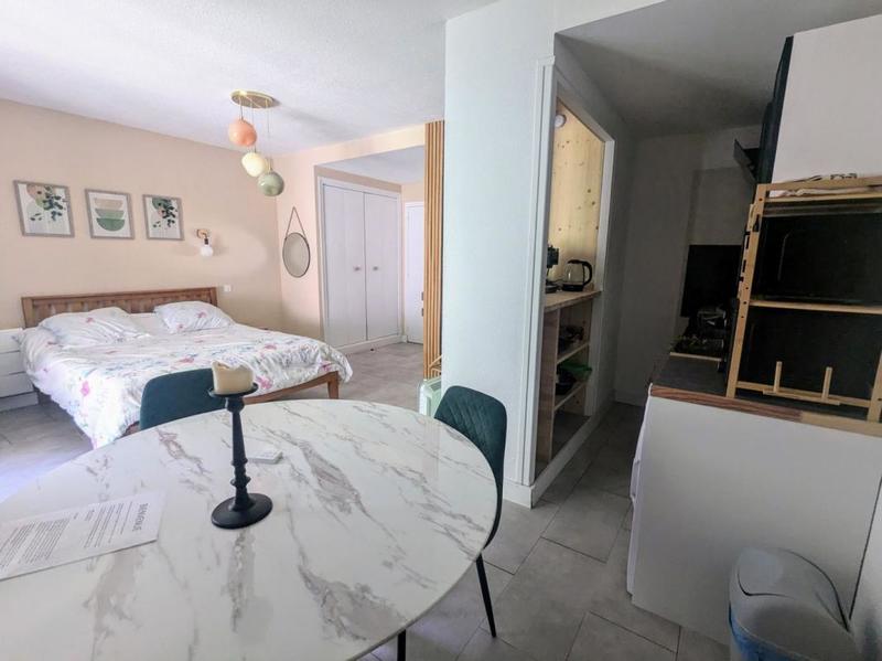 Studio - 28 m² - 1 pièce