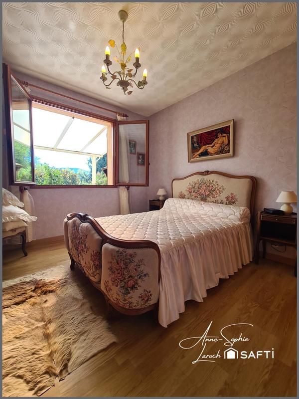 Maison - 146 m² - 6 pièces