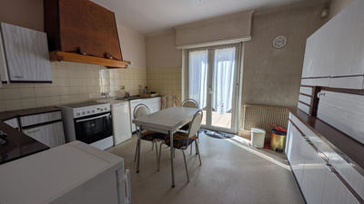 Maison - 177 m² - 7 pièces