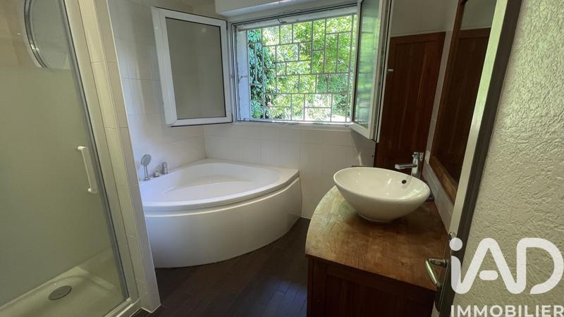 Maison - 138 m² - 6 pièces