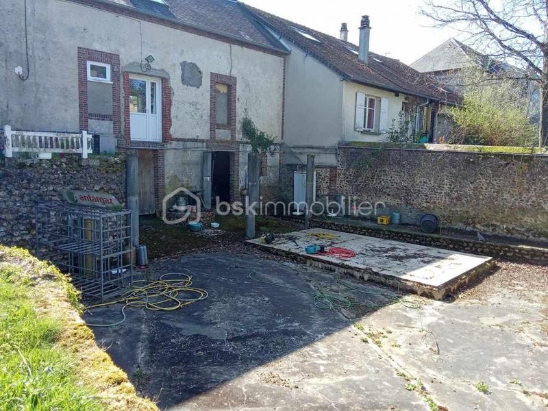 Maison de village - 212 m² - 5 pièces