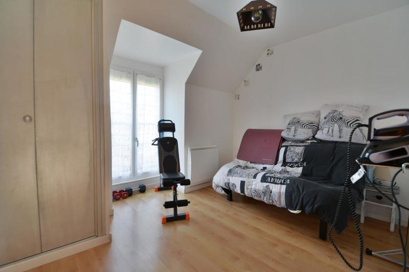 Maison - 122 m² - 6 pièces