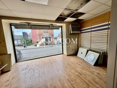 Local commercial - 57 m² - 2 pièces