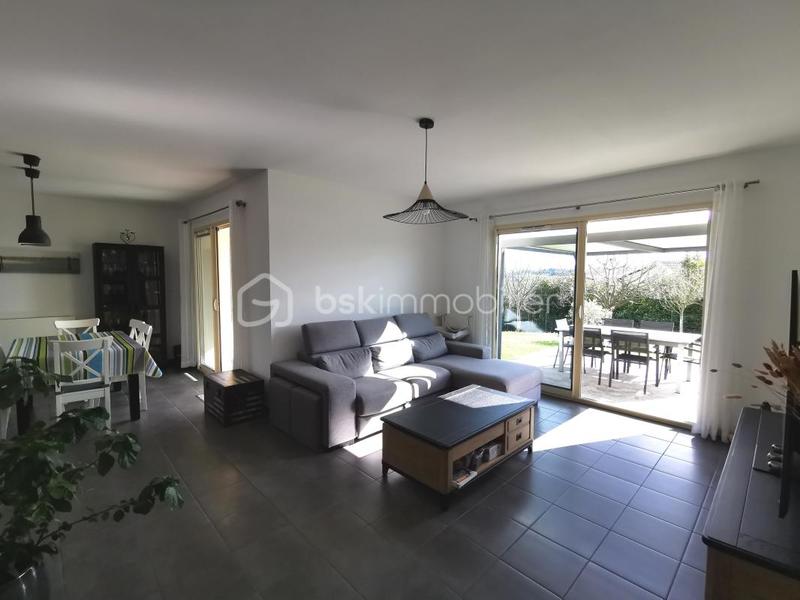 Pavillon - 100 m² - 4 pièces