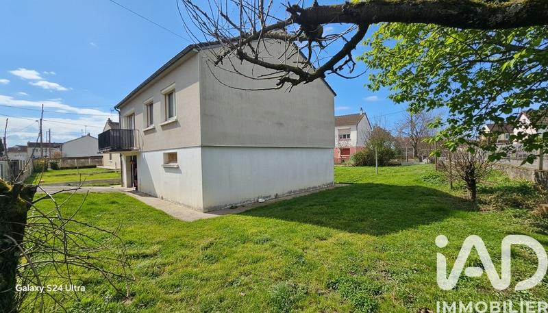 Maison - 98 m² - 4 pièces