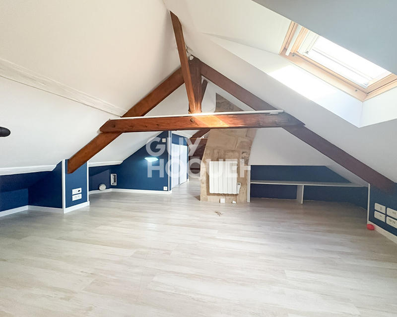 Maison - 180 m² - 6 pièces